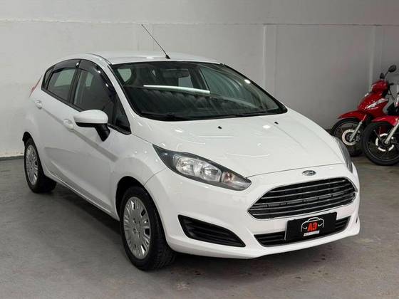 FORD FIESTA 1.5 S HATCH 16V FLEX 4P MANUAL FORD FIESTA 1.5 S HATCH 16V FLEX 4P MANUAL